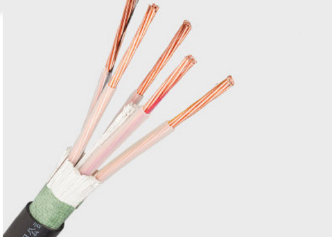 câble Unarmoured isolé par XLPE carré du cable électrique de 5x10 millimètre XLPE pour l'éclairage routier