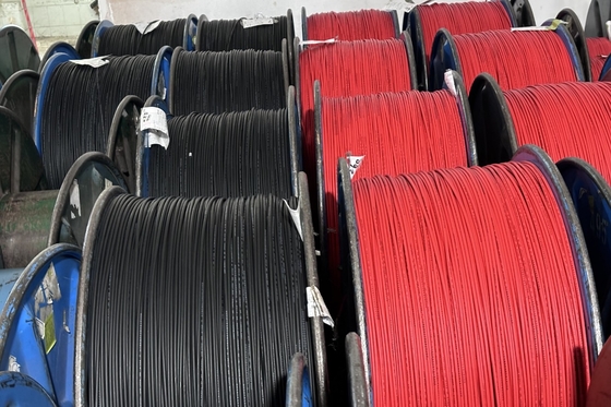 Cable d'énergie solaire sans halogène Cable photovoltaïque en conserve conducteur de cuivre en filets AC 1.0/1.0kV ((DC 1.5kV)