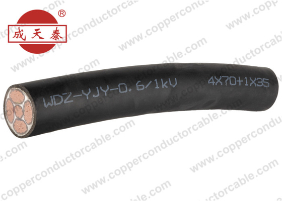 Fumée d'isolation de XLPE basse zéro noyaux +1 du câble 0.6/1kV 4 d'halogène pour le souterrain